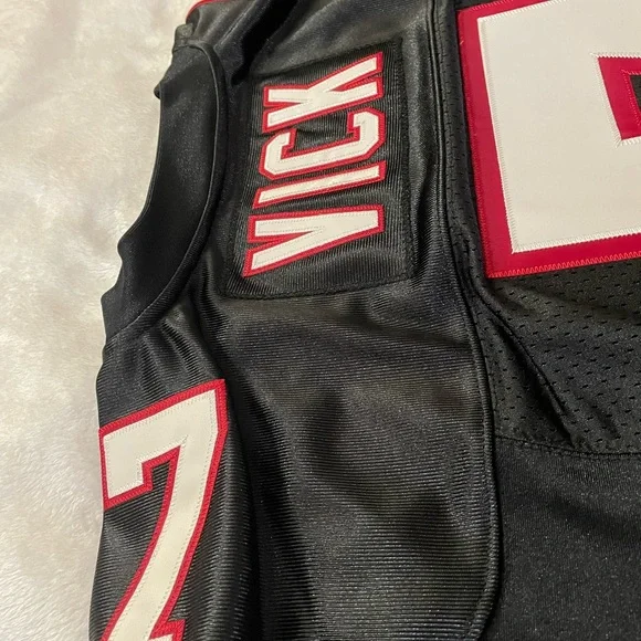 Mitchell & Ness Black Atlanta Falcons Michael Vick Jersey - Picture 8 of 9